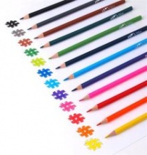 Grafitové a farebné ceruzky